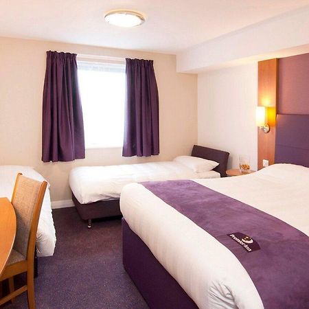 Premier Inn เบิร์นลีย์ ภายนอก รูปภาพ